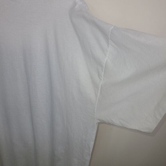 Cal Cru Retro Wolf "Silhouette" Tee Shirt - Picture 6 of 7